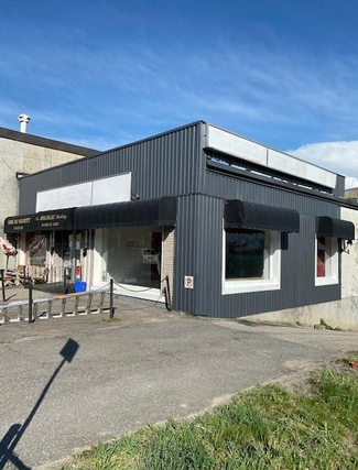 Plus de détails pour 45 King St E, Brockville, ON - Bureau à louer