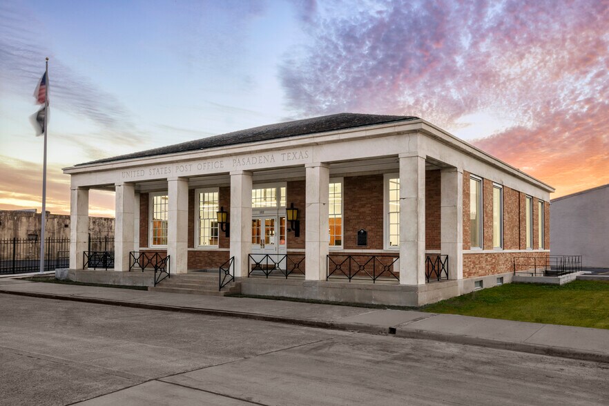 102 N Munger St, Pasadena, TX à louer - Photo du bâtiment - Image 1 de 8