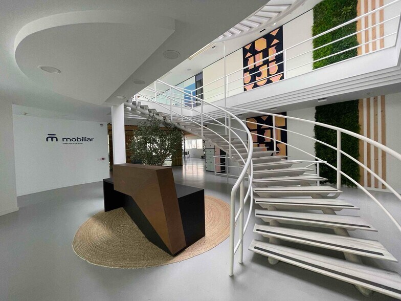 Industrial in Móstoles, Madrid for lease - Building Photo - Image 3 of 18