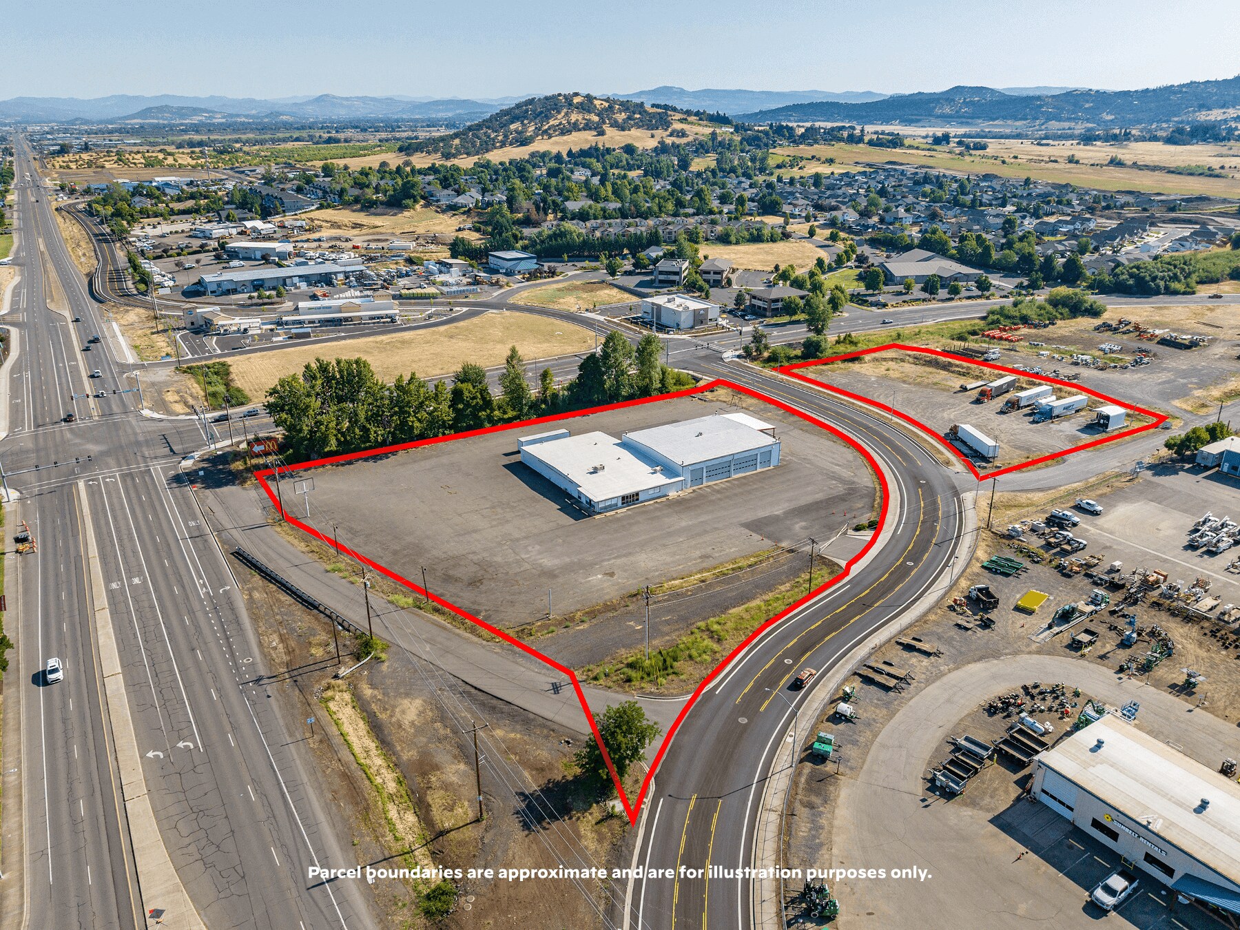 3450 Crater Lake Ave, Medford, OR à vendre Photo principale- Image 1 de 1