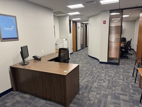 1700 West Park Dr, Westborough, MA for lease Interior Photo- Image 1 of 4