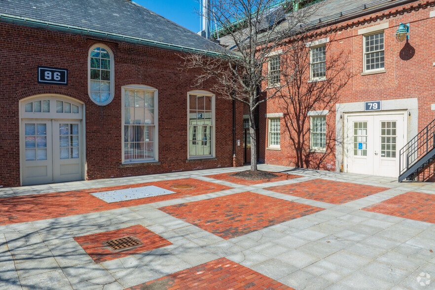 79/96 13th Street, Charlestown, MA for lease - Building Photo - Image 3 of 4