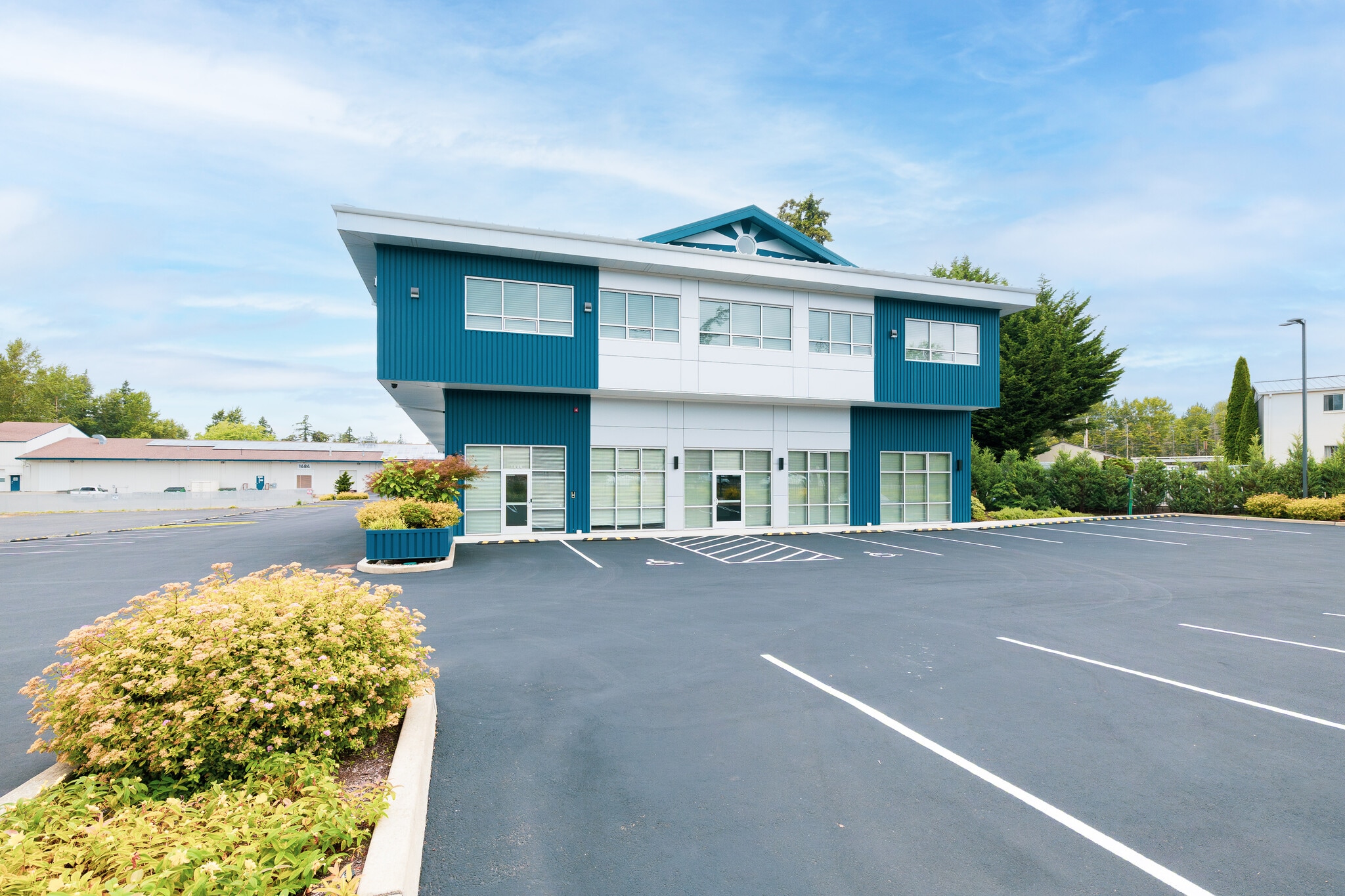 1680 W Bakerview Rd, Bellingham, WA à louer Photo du bâtiment- Image 1 de 4