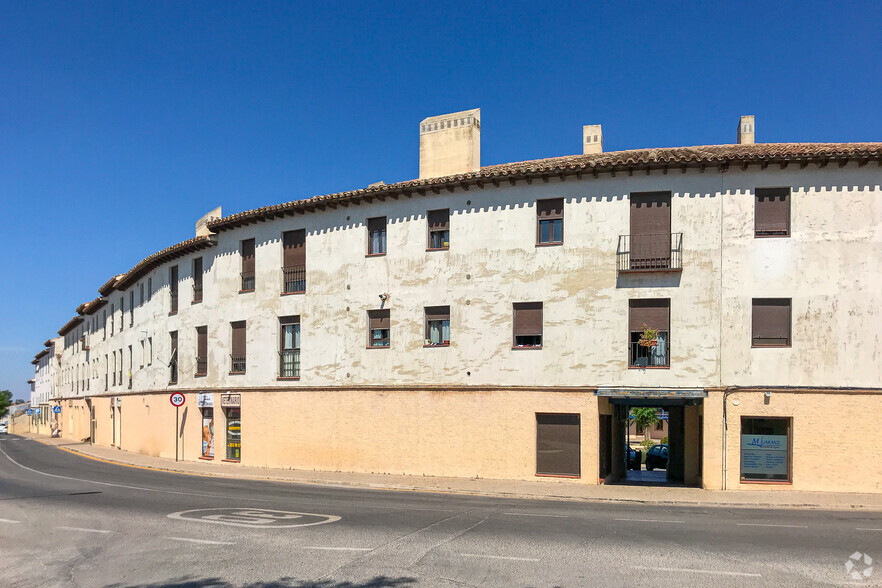 Calle Ronda del Mediodía, 9, Chinchón, Madrid à vendre - Photo du bâtiment - Image 2 de 9