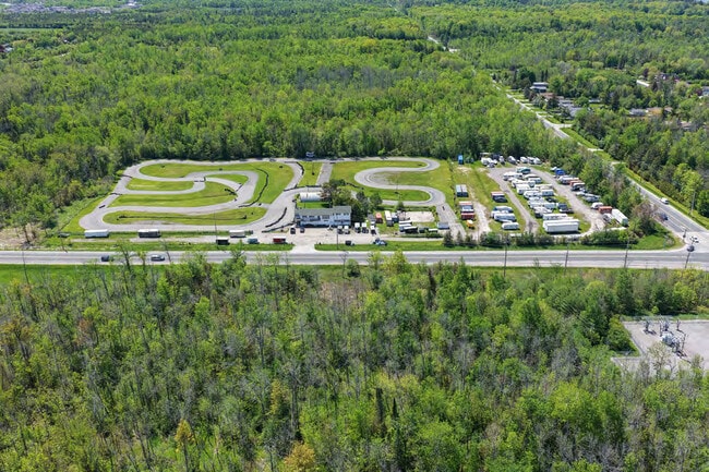 Plus de détails pour 26346 Park Rd, Sutton West, ON - Terrain à vendre