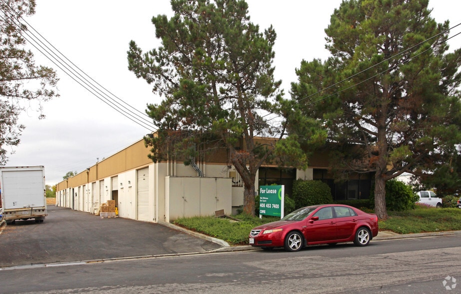 370 Laurelwood Rd, Santa Clara, CA for lease - Building Photo - Image 2 of 8