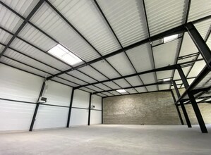 Flex in Aulnay-sous-Bois for lease Interior Photo- Image 2 of 6
