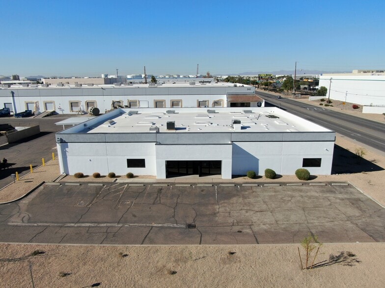 236 N 48th Ave, Phoenix, AZ for sale - Building Photo - Image 1 of 7