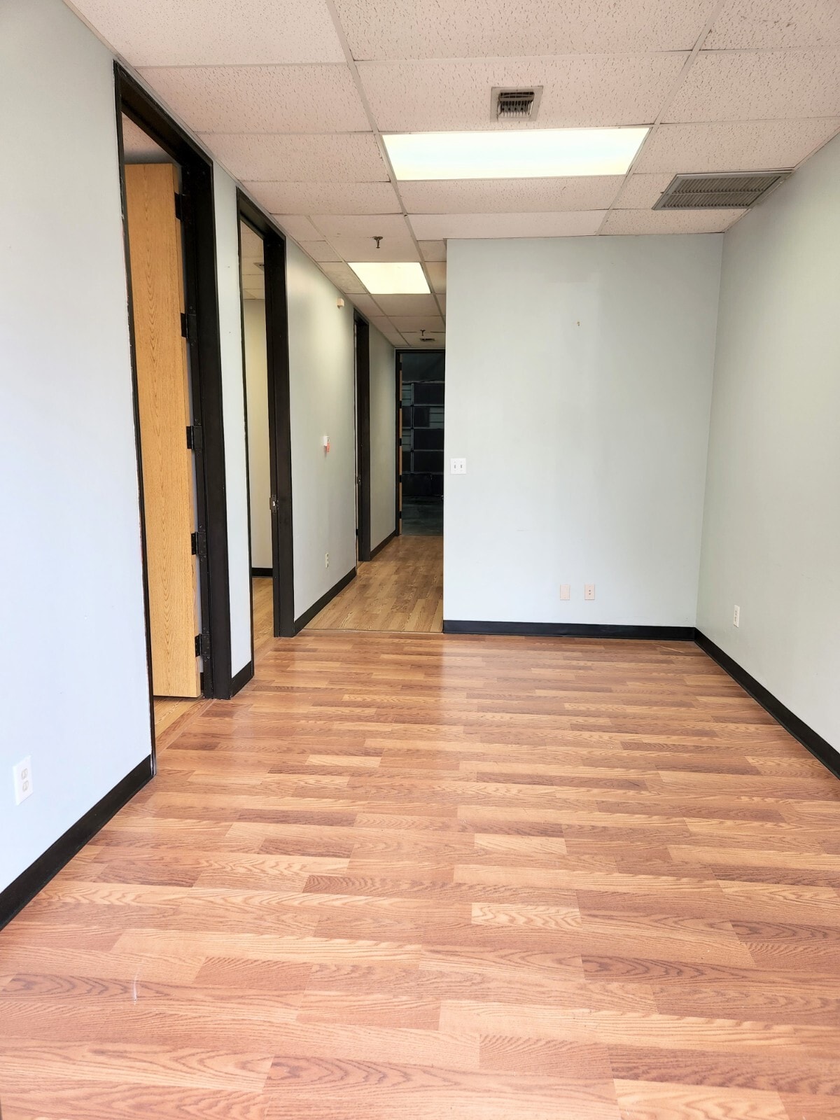 3301 N Ware Rd, McAllen, TX for lease Interior Photo- Image 1 of 7