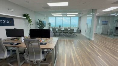 1001 Brickell Bay Dr, Miami, FL for lease - Commercial Listing Video 