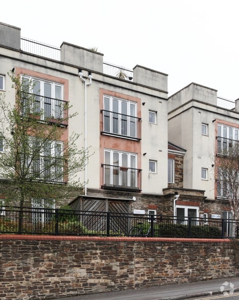 1-37 Station Rd, Bristol for sale - Building Photo - Image 2 of 9