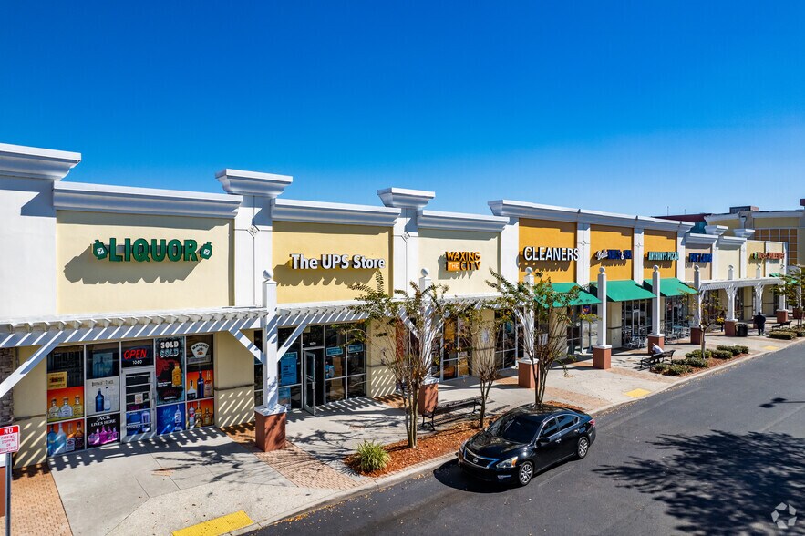 851 S State Road 434, Altamonte Springs, FL à louer - Photo du bâtiment - Image 3 de 8