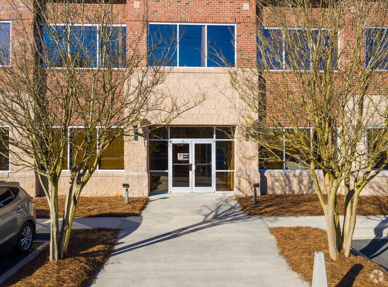 775 Addison Dr, Rock Hill, SC à louer - Photo du bâtiment - Image 3 de 11