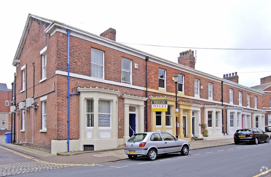 8 Camden Pl, Preston for lease - Building Photo - Image 2 of 4