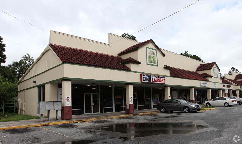 2151 Lane Ave S, Jacksonville, FL for lease - Building Photo - Image 2 of 6