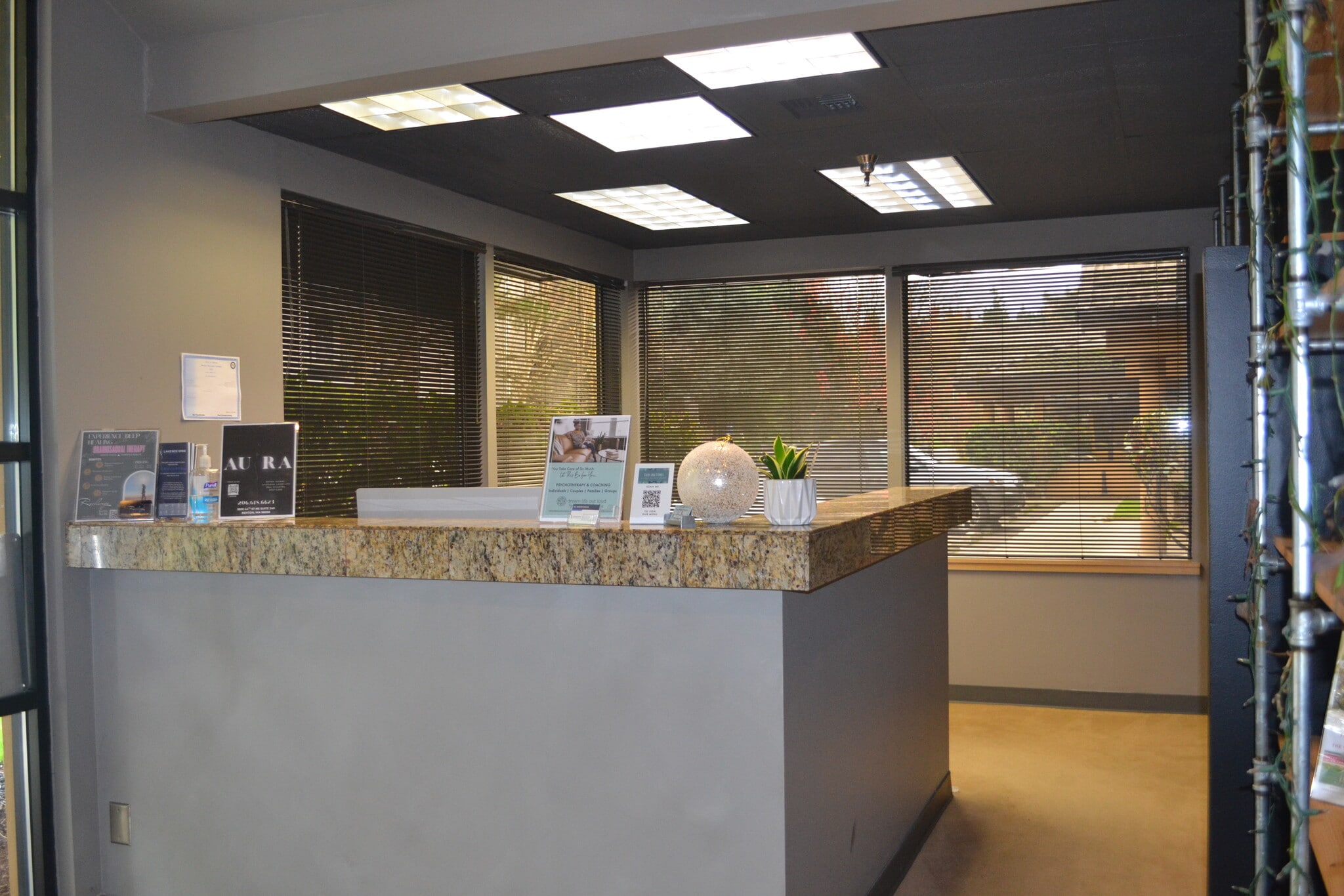 1800 NE 44th St, Renton, WA for lease Interior Photo- Image 1 of 5