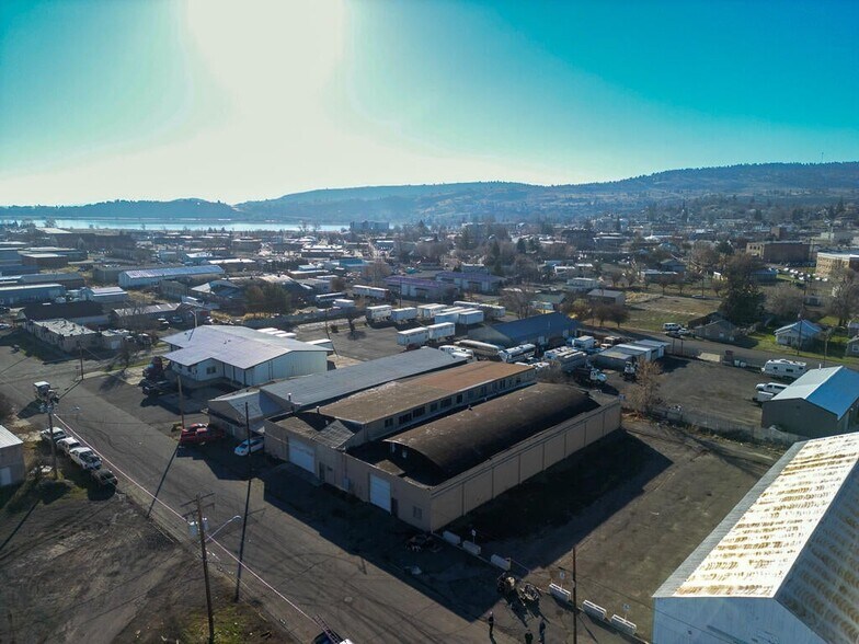 300 Market St, Klamath Falls, OR à vendre - Photo du bâtiment - Image 2 de 21