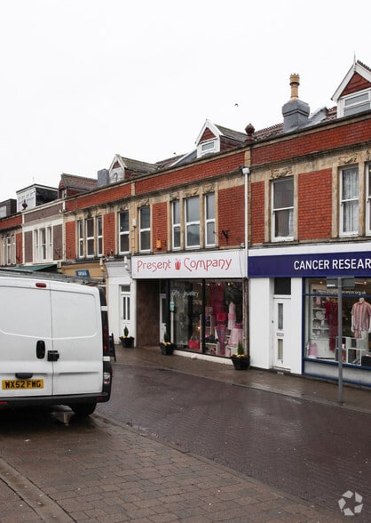 2 Station Rd, Clevedon for sale - Primary Photo - Image 1 of 3