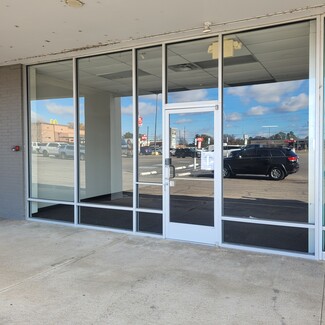 More details for 2410-2490 Lake Rd, Dyersburg, TN - Retail for Lease