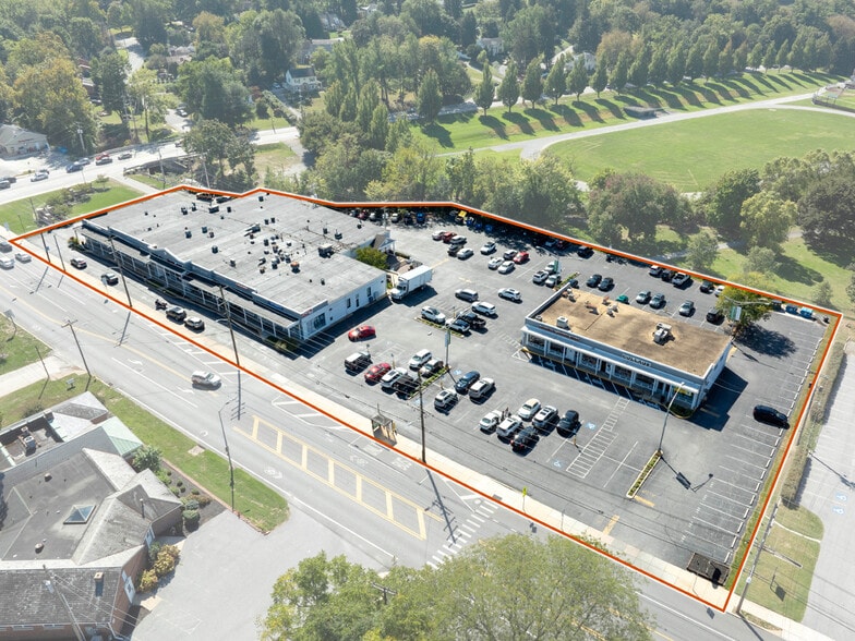 928-976 S George St, York, PA for lease - Building Photo - Image 2 of 8