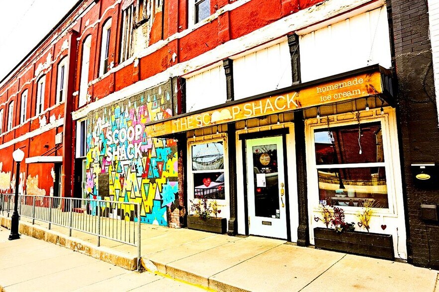 222 N Mason St, Bowie, TX for sale - Building Photo - Image 3 of 33