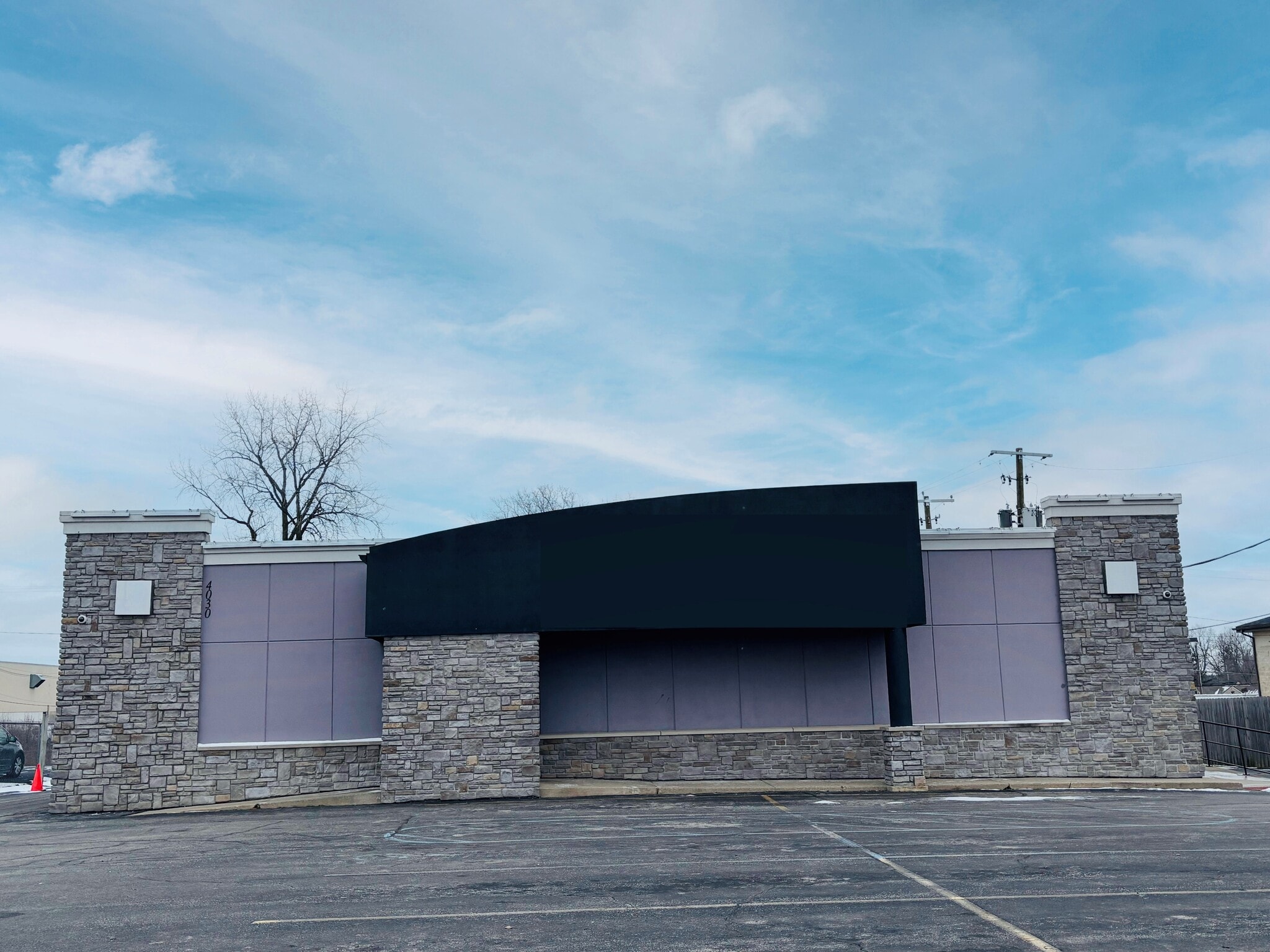 4030 Coldwater Rd, Fort Wayne, IN for sale Primary Photo- Image 1 of 10