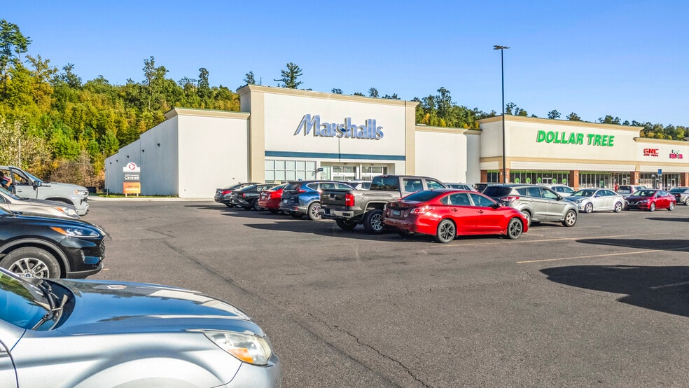 68-76 Lunger Dr, Bloomsburg, PA for sale - Building Photo - Image 2 of 13