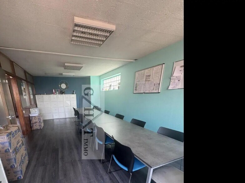 Industriel dans Champigny-sur-Marne à louer - Photo du bâtiment - Image 2 de 10