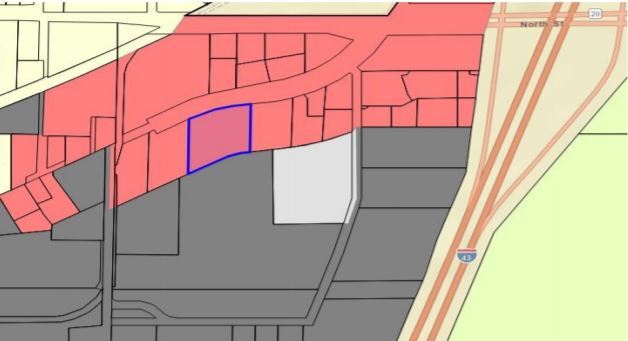 Main St, East Troy, WI à vendre - Photo du bâtiment - Image 2 de 2