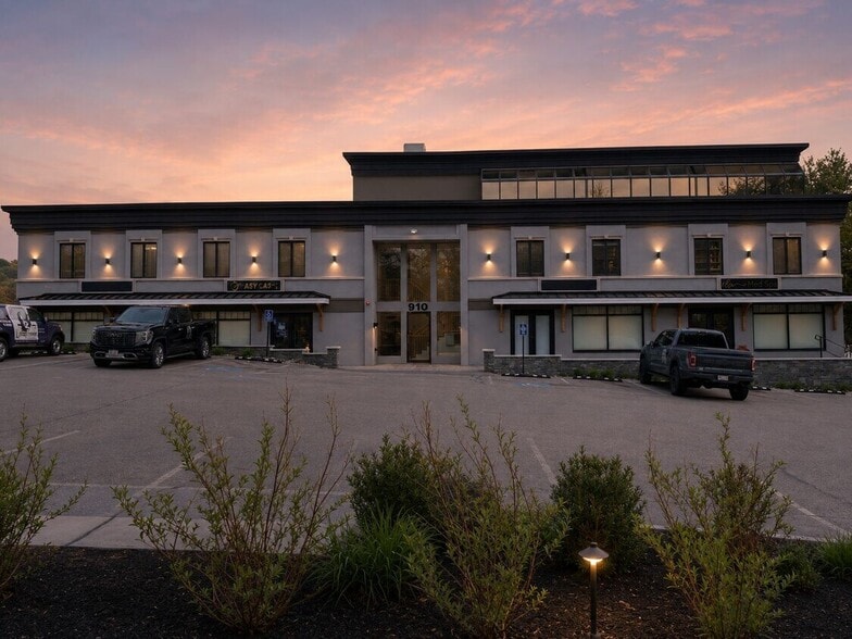910 Boston Post Rd E, Marlborough, MA for lease - Primary Photo - Image 1 of 14