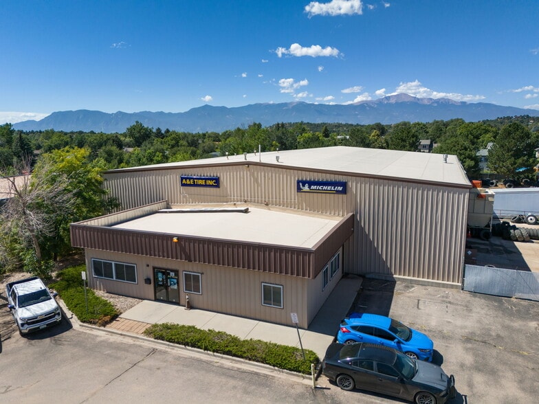 2150 Victor Pl, Colorado Springs, CO for lease - Building Photo - Image 2 of 8