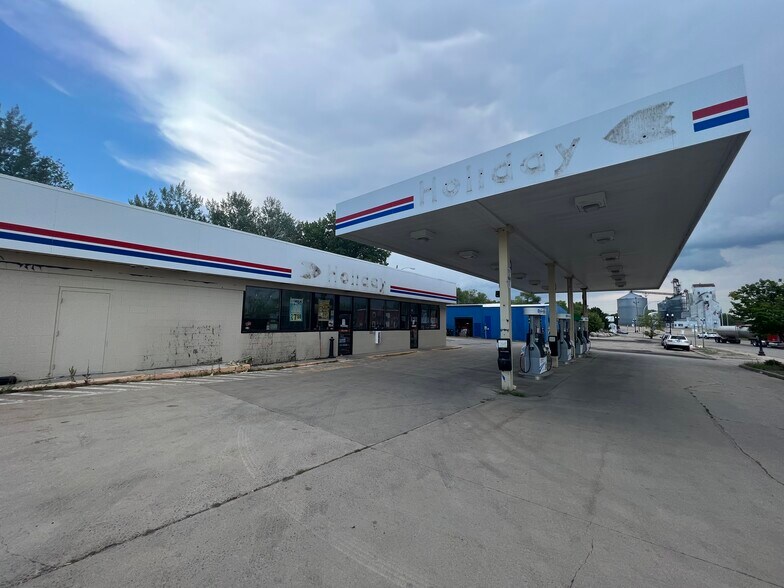 624 2nd St SE, Ortonville, MN à vendre - Photo du bâtiment - Image 2 de 3