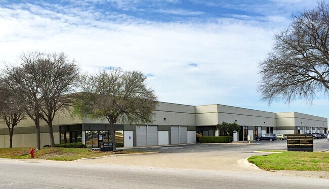 More details for 6900-6948 Fairgrounds Pky, San Antonio, TX - Industrial for Lease