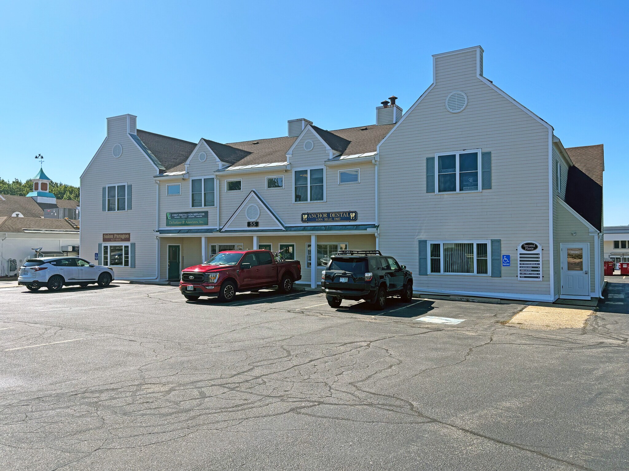 55 Constitution Ave, Portsmouth, NH à vendre Photo du bâtiment- Image 1 de 5