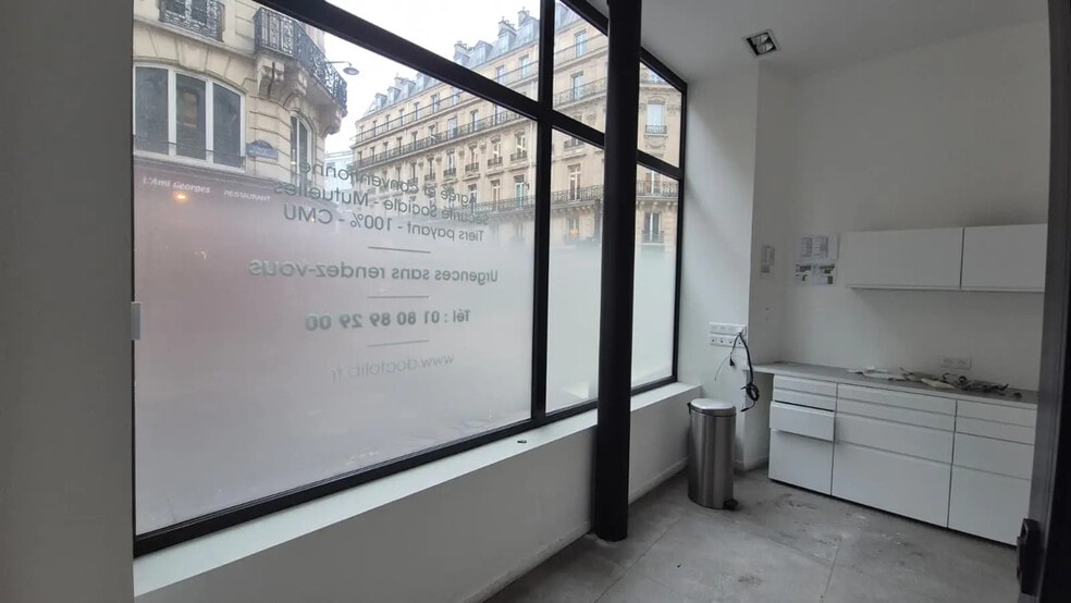3 Rue Du Quatre Septembre, Paris for lease - Interior Photo - Image 3 of 10