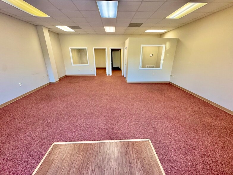 3600 S Oates St, Dothan, AL à louer - Photo du bâtiment - Image 3 de 12