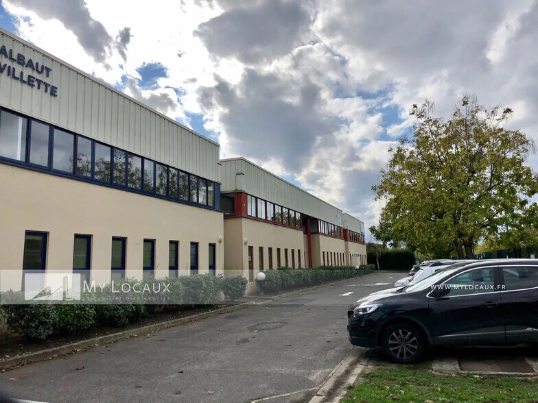 Flex dans SAINT-OUEN-L'AUMONE à louer - Photo du bâtiment - Image 2 de 3