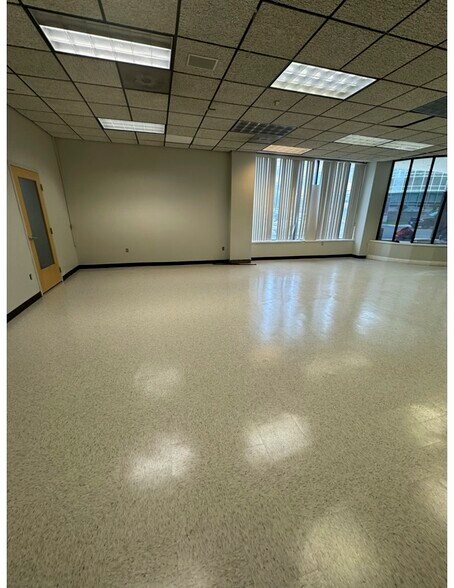 438-442 Chestnut St, Springfield, MA à vendre - Photo du bâtiment - Image 2 de 10