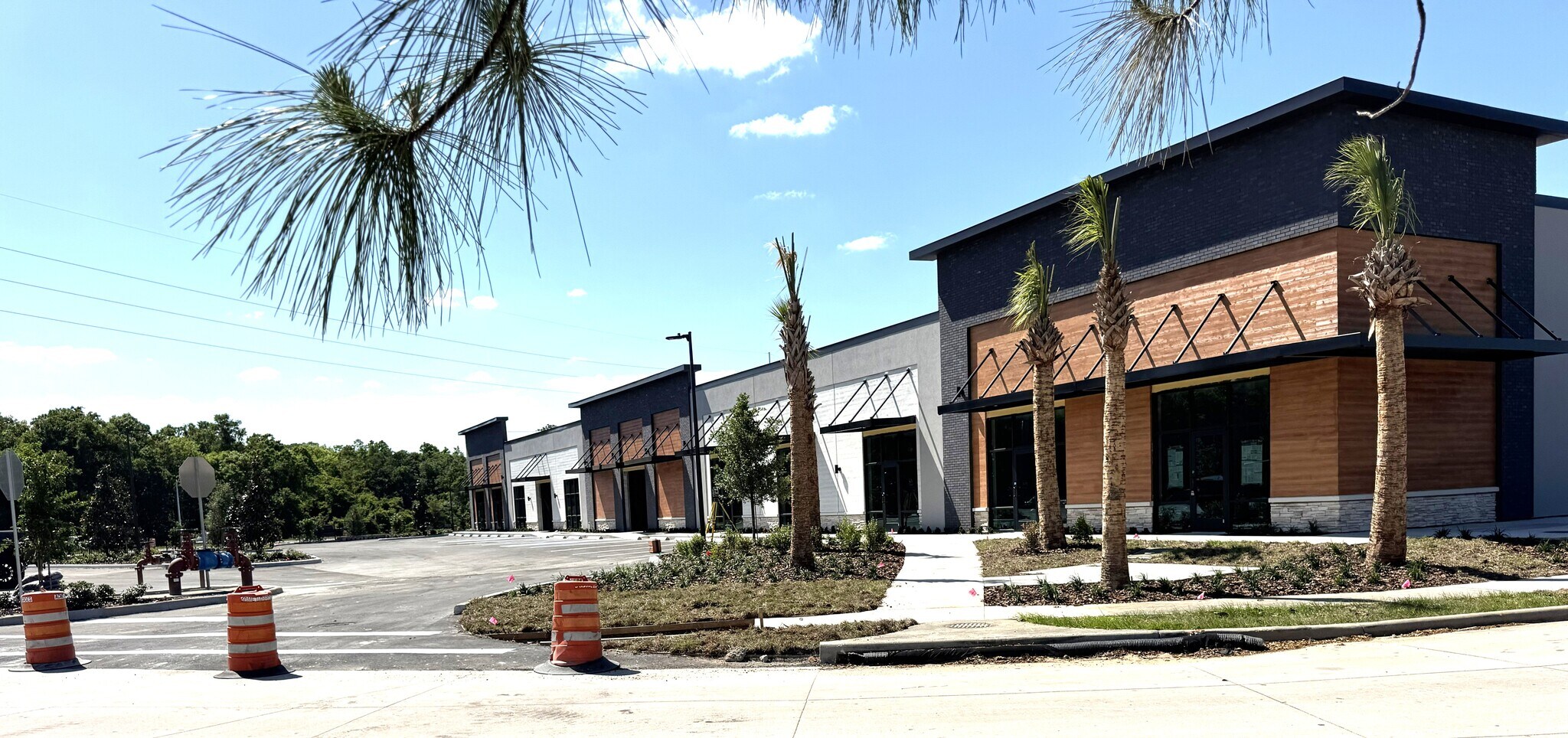 4451 S Poinciana Blvd, Kissimmee, FL à louer Photo du bâtiment- Image 1 de 5
