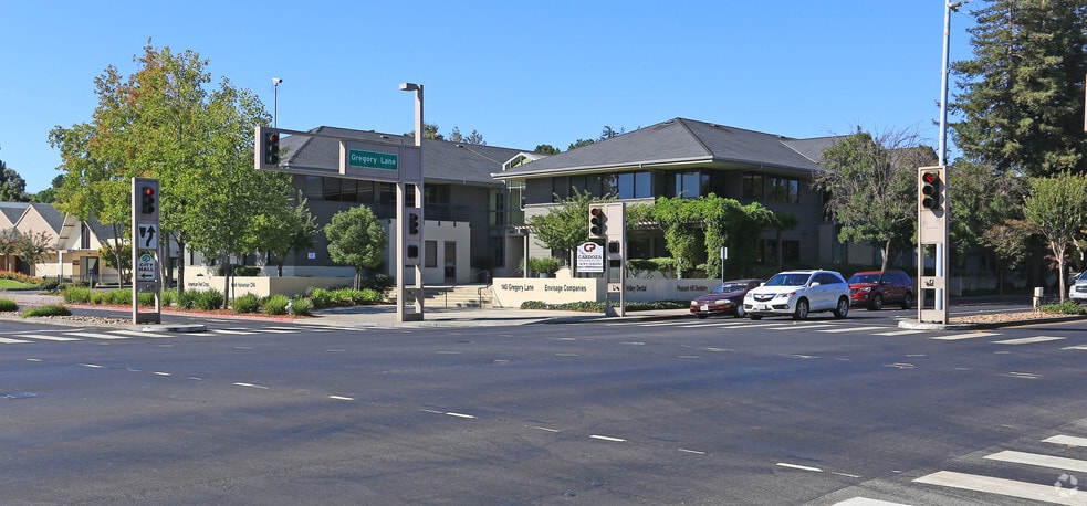 140 Gregory Ln, Pleasant Hill, CA for sale - Building Photo - Image 3 of 25