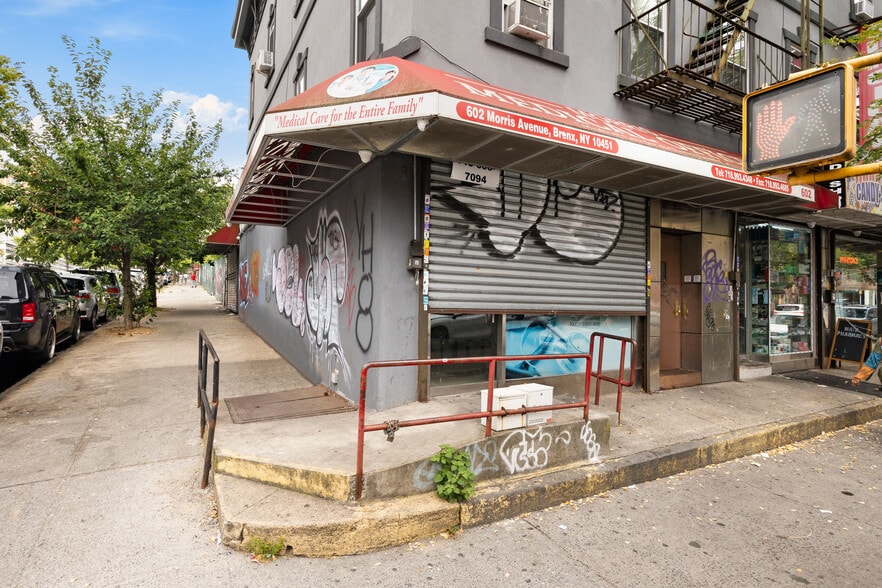 600-602 Morris Ave, Bronx, NY for lease - Building Photo - Image 2 of 18