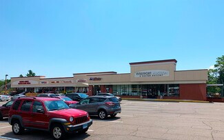 Plus de détails pour 250 Westport Ave, Norwalk, CT - Commerce de détail à louer