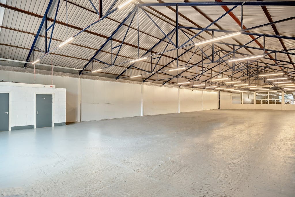 Wilson Rd, Liverpool for lease Interior Photo- Image 1 of 5