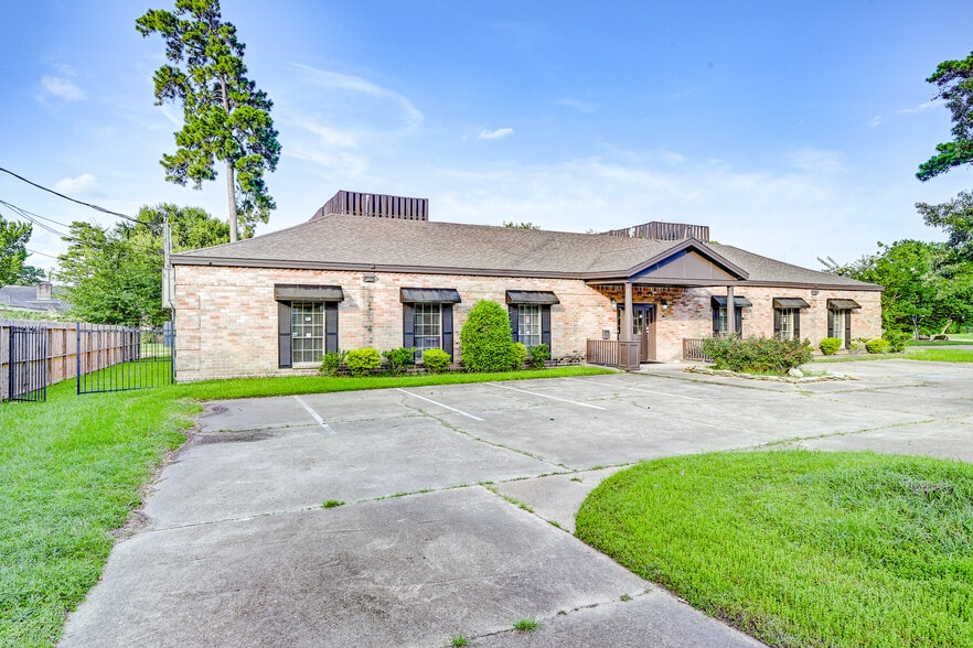 14741 Pebble Bend Dr, Houston, TX for lease - Building Photo - Image 2 of 67