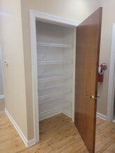 8410 Falls Of Neuse Rd, Raleigh, NC à louer Photo intérieure- Image 1 de 10