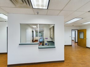 1701 N Collins Blvd, Richardson, TX for lease Interior Photo- Image 1 of 9