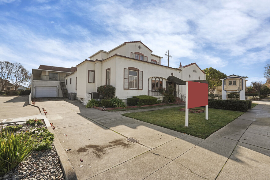 1370 Santa Rosa St, San Leandro, CA for sale - Building Photo - Image 2 of 30