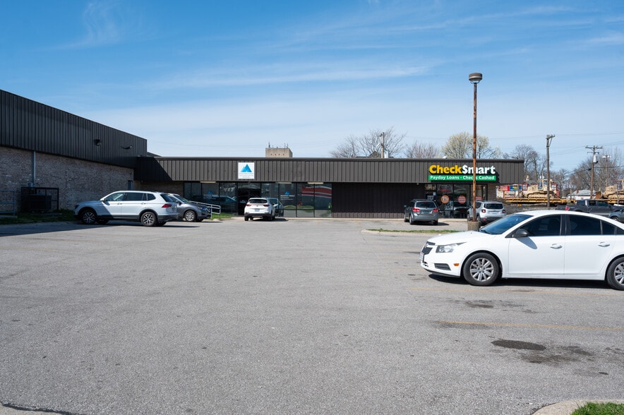 1715 Madison Ave, Covington, KY for lease - Building Photo - Image 2 of 7
