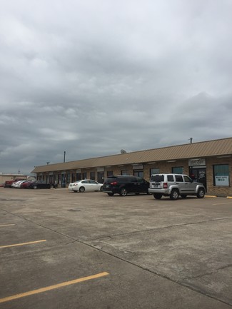 Plus de détails pour 235 Hewitt Dr, Hewitt, TX - Commerce de détail à louer