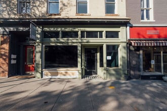 609 Warren St, Hudson, NY for lease Interior Photo- Image 2 of 8